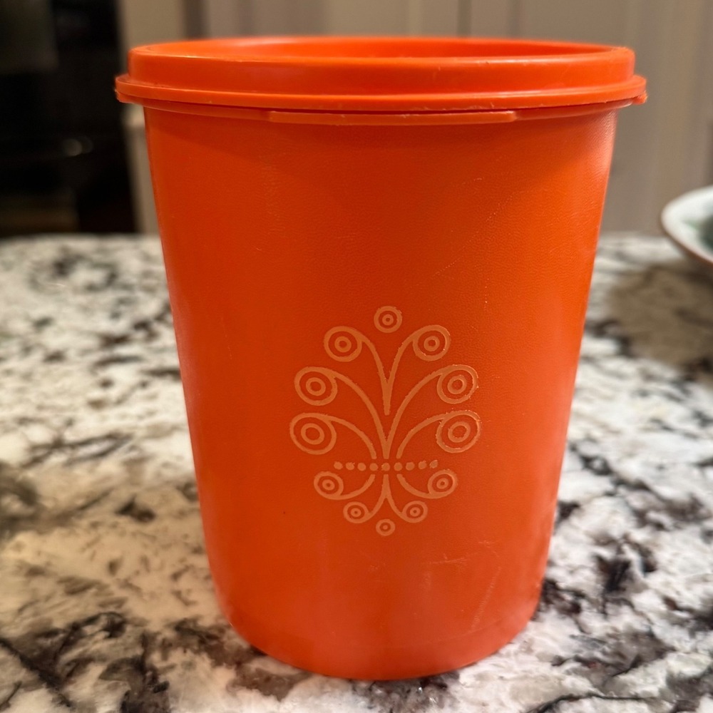 1.a.0.0.0.2.a Vtg Tupperware Servalier Canister Orange Floral Retro 1970s w Lid